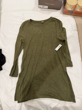 Old Navy Olive Green Long Sleeve Tunic Top